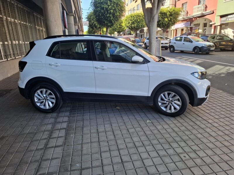 VOLKSWAGEN T-CROSS advance